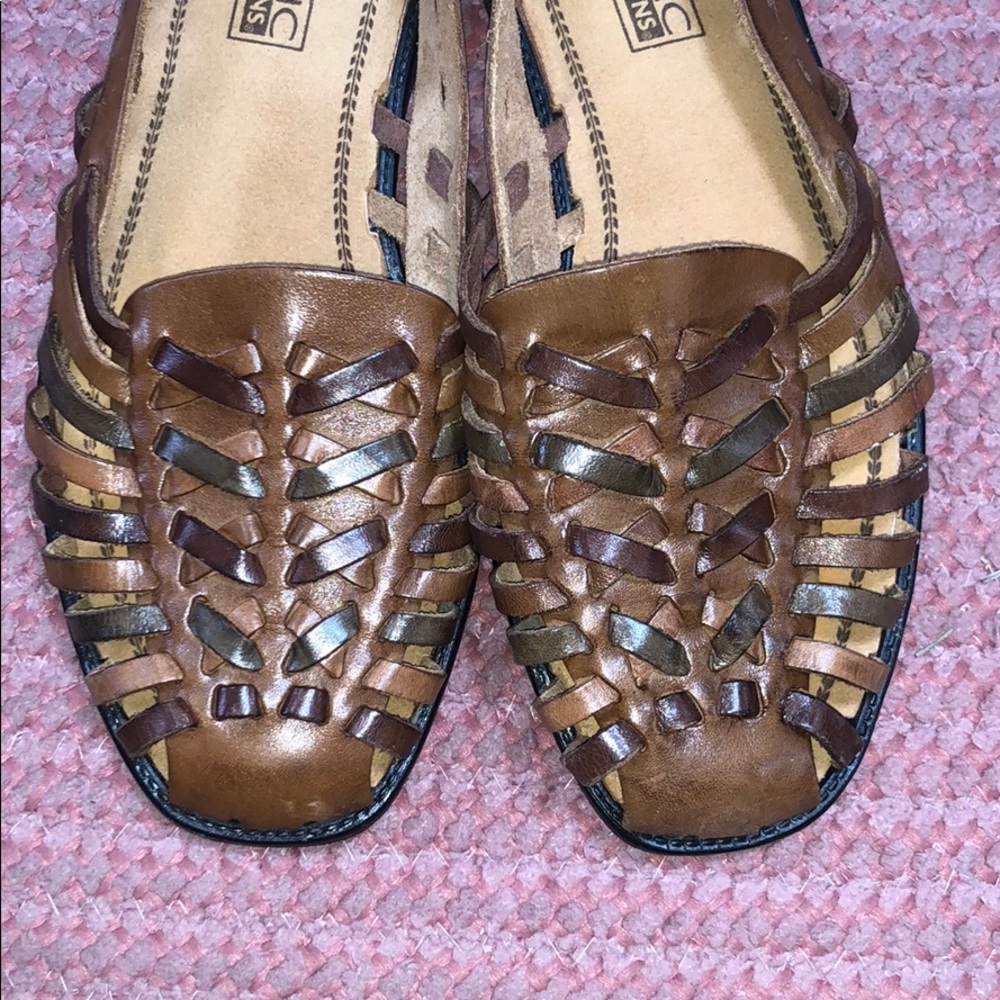 BROWN LEATHER SANDALS - Picture 3 of 4